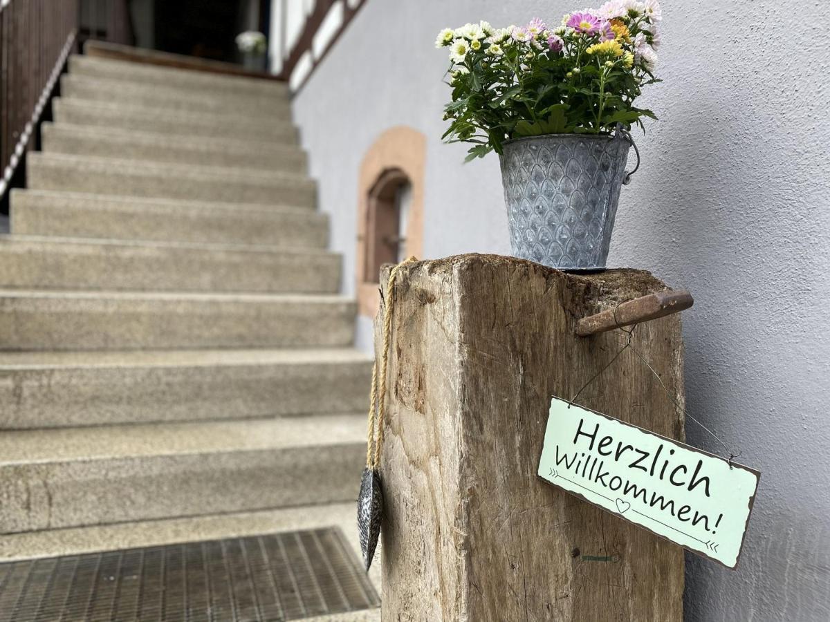 Traumhaft Wohnen Im Haus Blum Apartment Herbolzheim Exterior foto